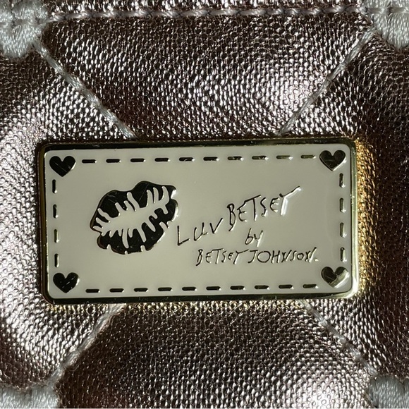 "LUV Betsey" Betsey Johnson Small Rose Gold Quilted w/Hearts Crossbody Bag - Picture 2 of 14